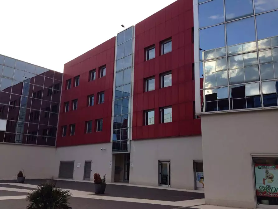 Immagine 1 di Ufficio in affitto  in Via Morolense 12 a Frosinone