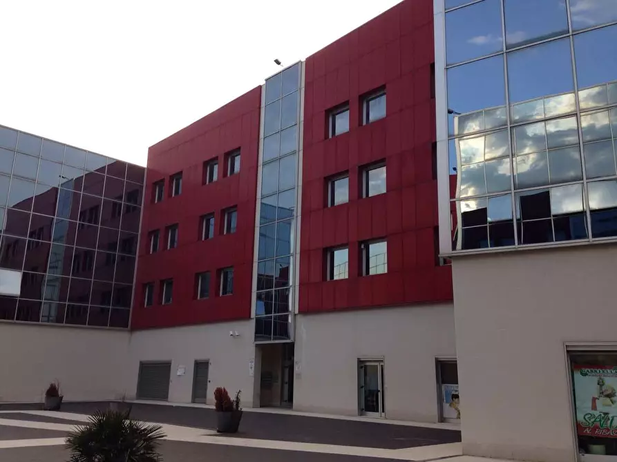 Immagine 4 di Ufficio in affitto  in Via Morolense 12 a Frosinone