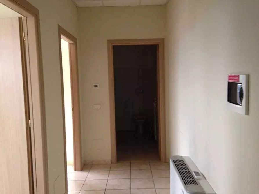 Immagine 11 di Ufficio in affitto  in Via Morolense 12 a Frosinone