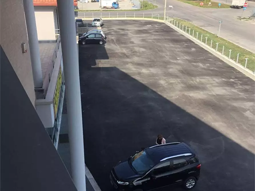 Immagine 10 di Ufficio in affitto  in Via degli anziati a Frosinone