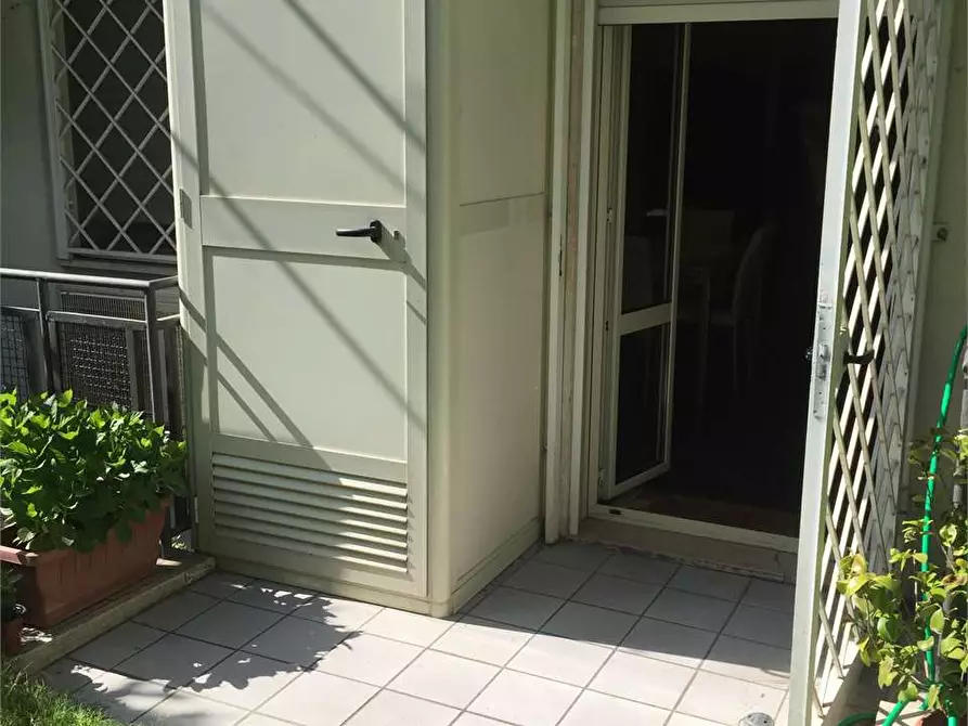 Immagine 14 di Bilocale in vendita  in via america latina 50 a Frosinone