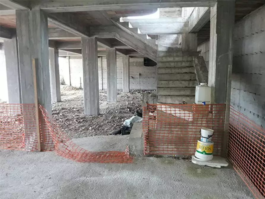 Immagine 4 di Casa bifamiliare in vendita  in via variante casilina a Frosinone