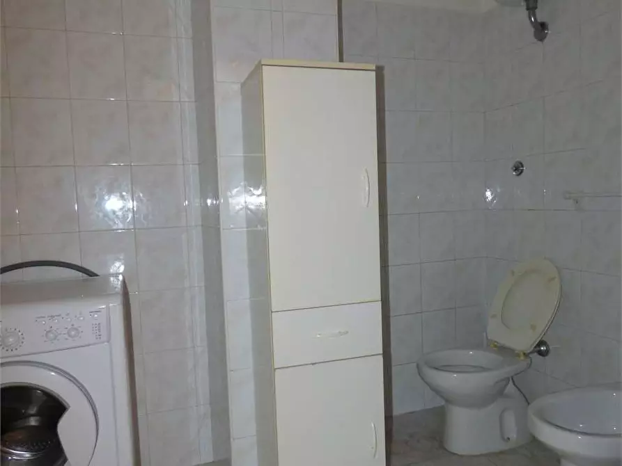 Immagine 15 di Bilocale in affitto  in via vetiche 4 a Frosinone