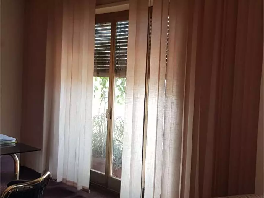 Immagine 15 di Ufficio in affitto  a Frosinone