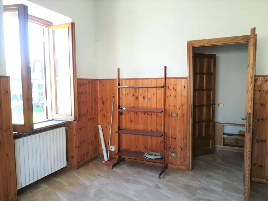 Immagine 2 di Ufficio in affitto  in Via Verdi a Frosinone