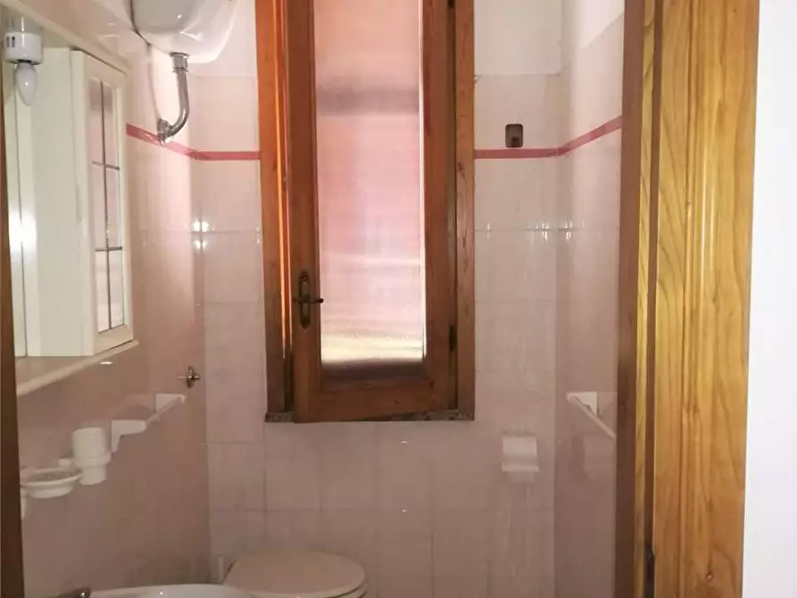 Immagine 5 di Ufficio in affitto  in Via Verdi a Frosinone