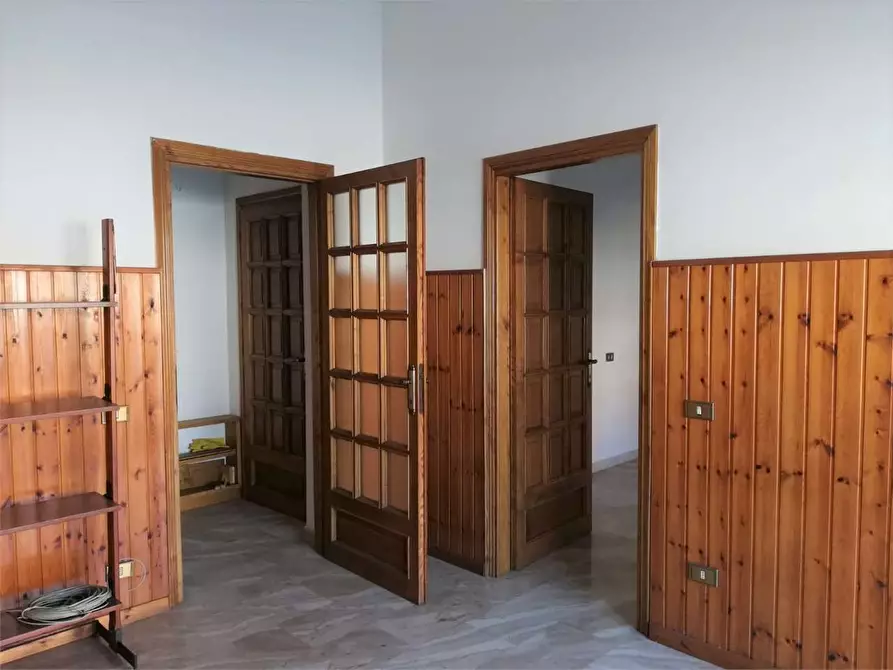 Immagine 3 di Ufficio in affitto  in Via Verdi a Frosinone