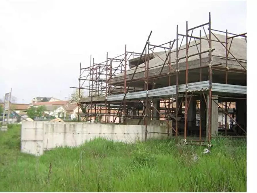 Immagine 6 di Casa bifamiliare in vendita  in Via San Giuliano a Frosinone