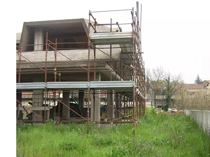 Immagine 7 di Casa bifamiliare in vendita  in Via San Giuliano a Frosinone