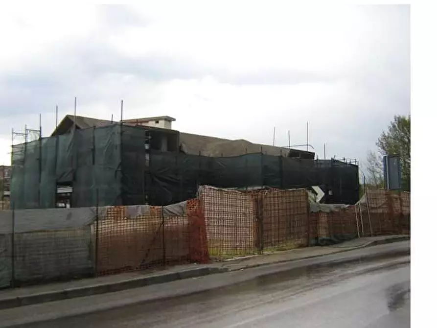 Immagine 4 di Casa bifamiliare in vendita  in Via San Giuliano a Frosinone