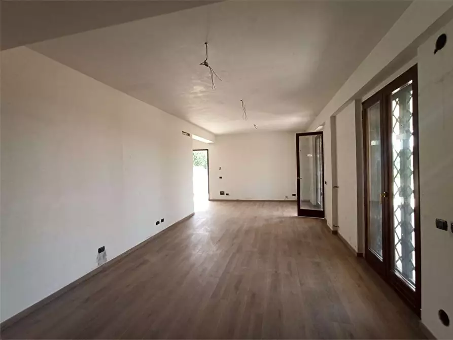 Immagine 12 di Appartamento in vendita  a Alatri