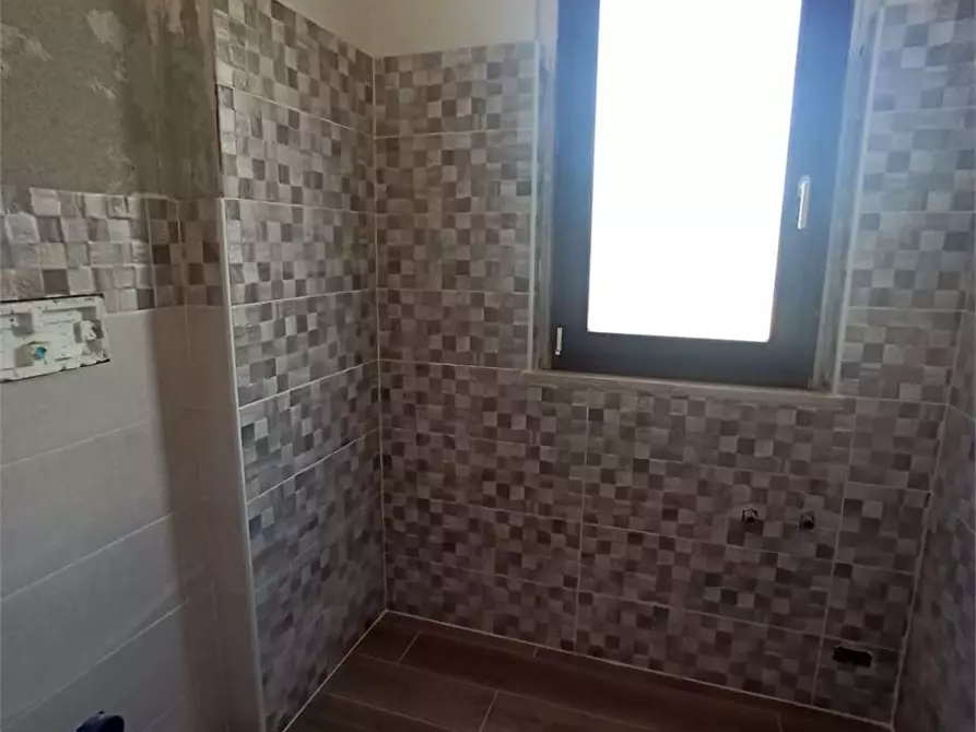 Immagine 16 di Appartamento in vendita  a Alatri