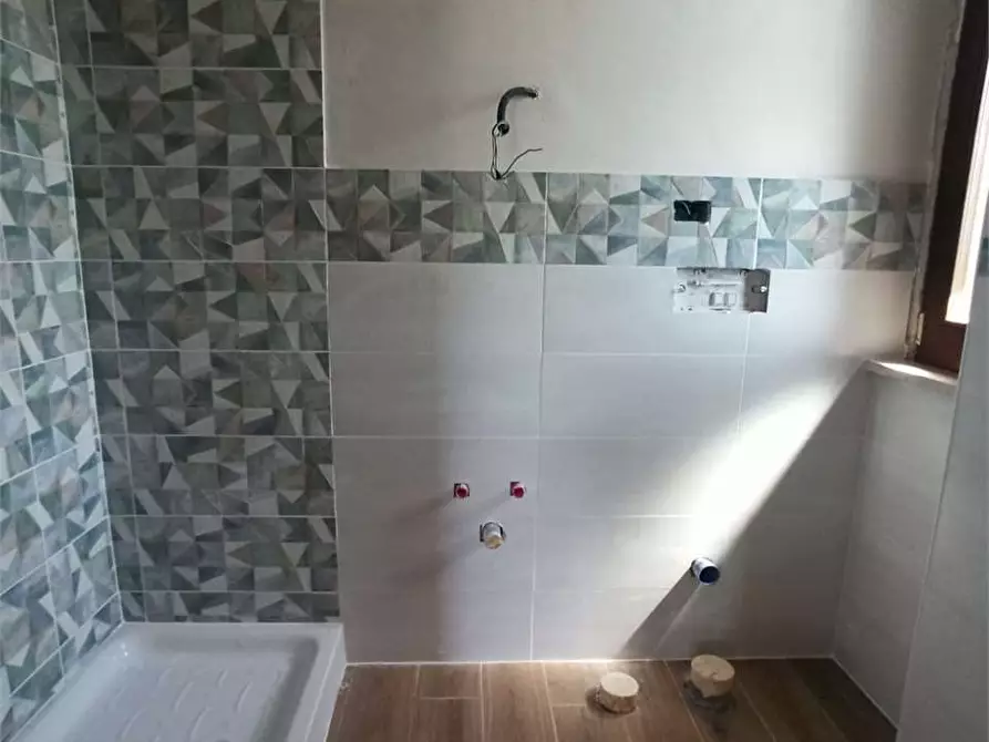 Immagine 13 di Casa bifamiliare in vendita  a Alatri