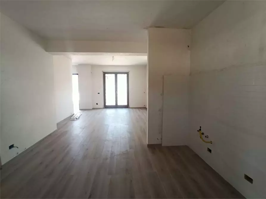 Immagine 5 di Casa bifamiliare in vendita  a Alatri