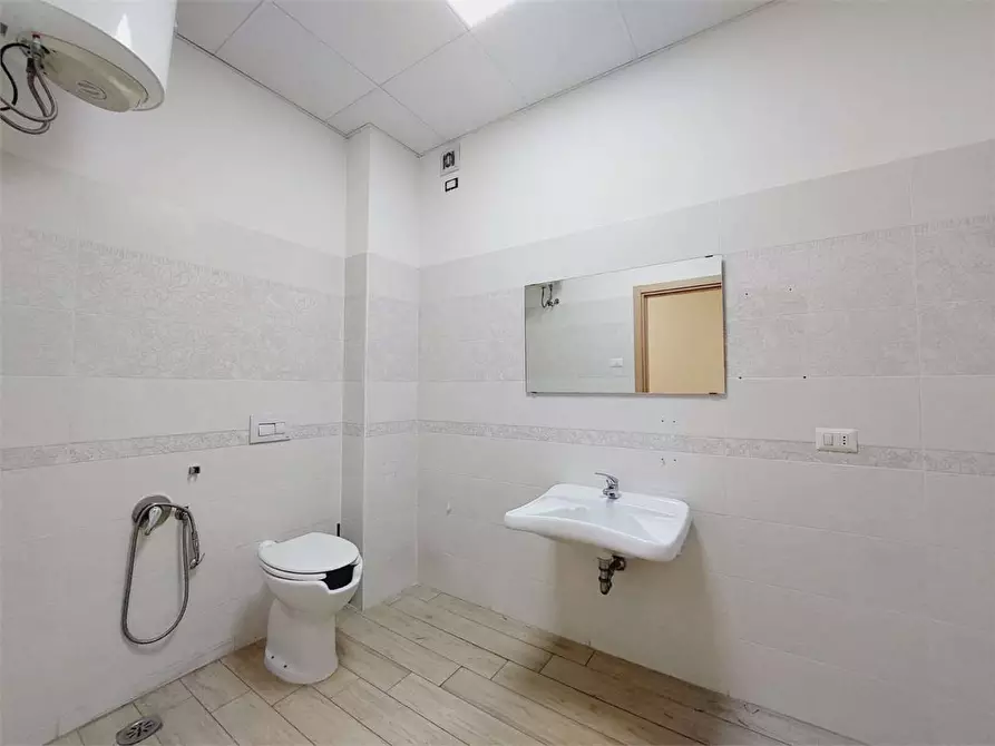 Immagine 14 di Ufficio in affitto  in Via Mola Vecchia  15/A a Frosinone