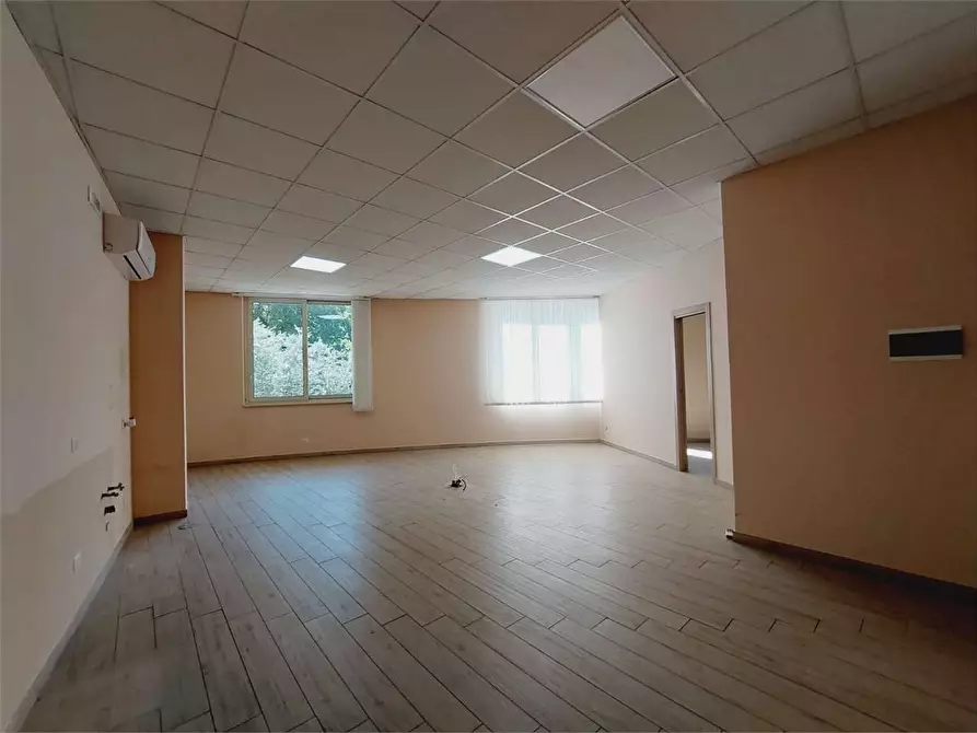 Immagine 21 di Ufficio in affitto  in Via Mola Vecchia  15/A a Frosinone