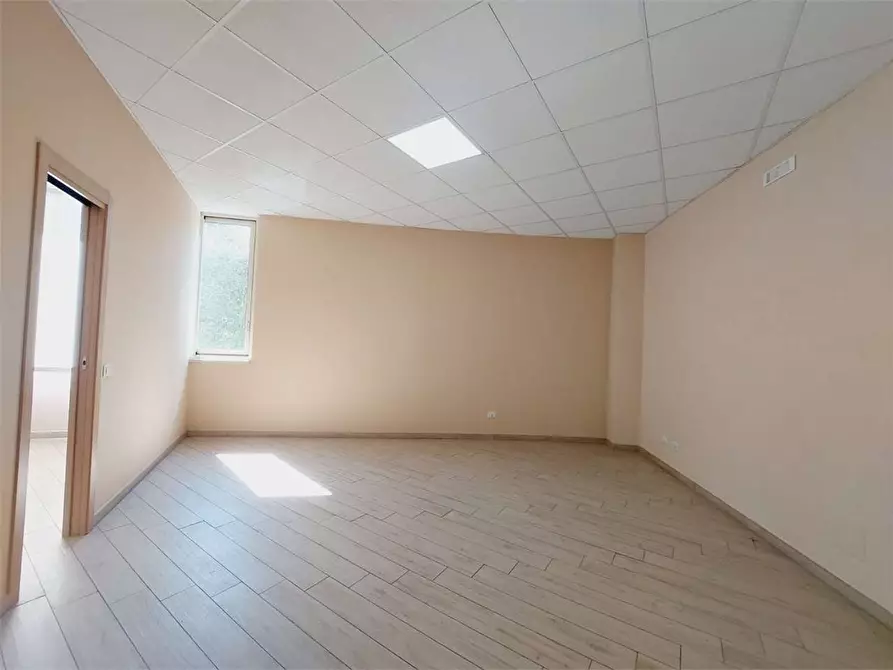 Immagine 18 di Ufficio in affitto  in Via Mola Vecchia  15/A a Frosinone