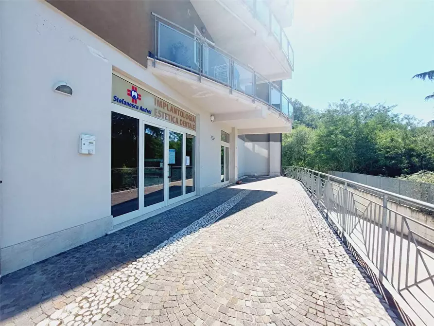 Immagine 1 di Ufficio in affitto  in Via Mola Vecchia  15/A a Frosinone
