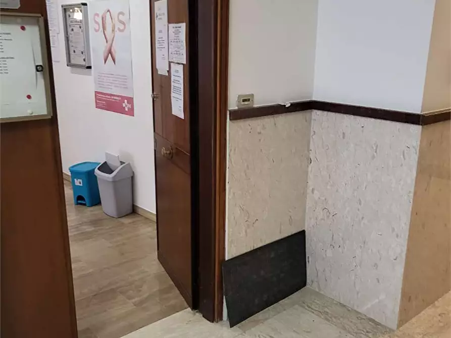 Immagine 2 di Ufficio in affitto  in via america latina 100 a Frosinone