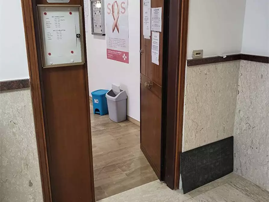 Immagine 4 di Ufficio in affitto  in via america latina 100 a Frosinone