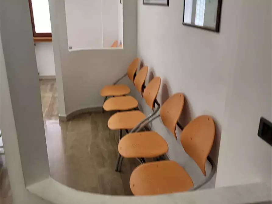 Immagine 8 di Ufficio in affitto  in via america latina 100 a Frosinone