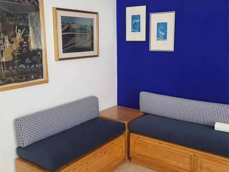 Immagine 10 di Ufficio in affitto  in via america latina 120 a Frosinone