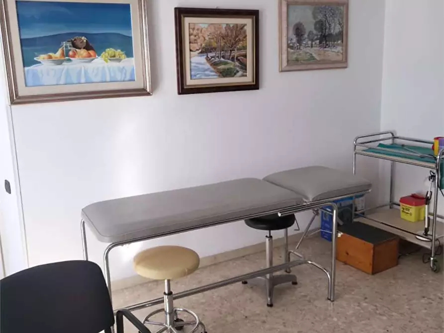 Immagine 18 di Ufficio in affitto  in via america latina 120 a Frosinone