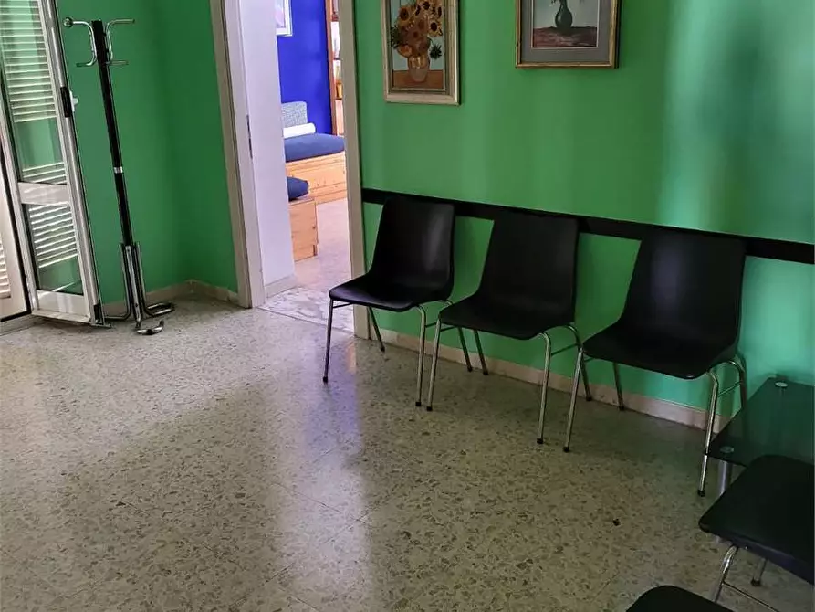 Immagine 27 di Ufficio in affitto  in via america latina 120 a Frosinone