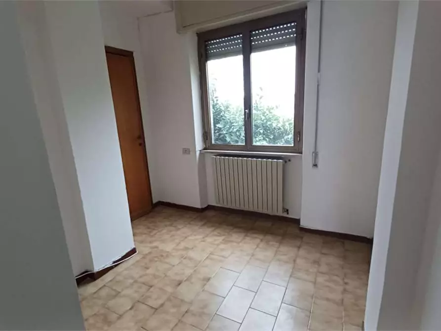 Immagine 8 di Ufficio in affitto  a Frosinone