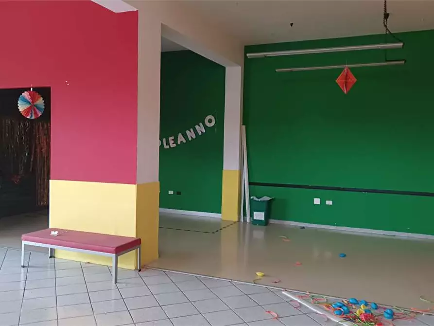 Immagine 7 di Negozio in affitto  a Frosinone