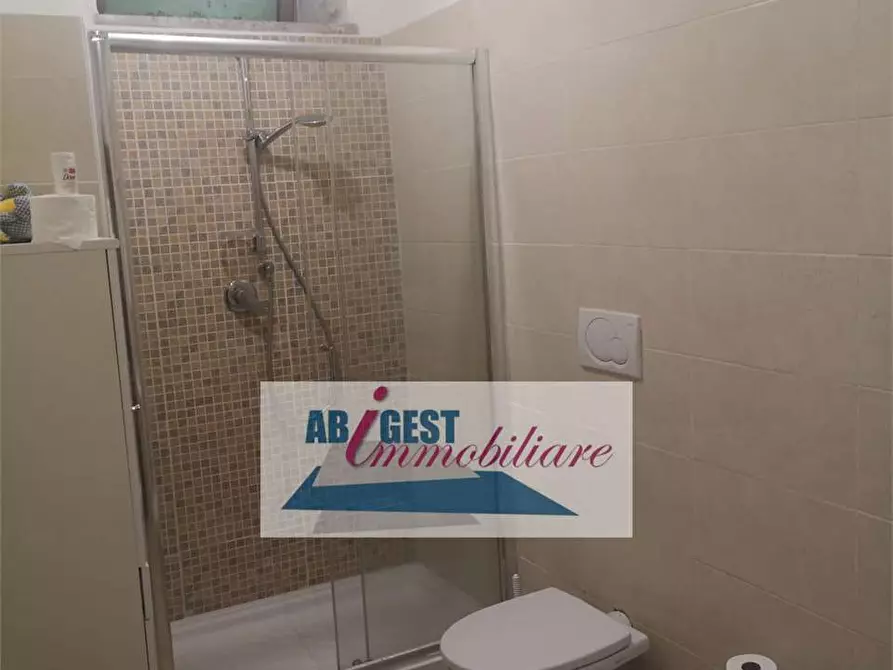 Immagine 17 di Porzione di casa in vendita  a Frosinone