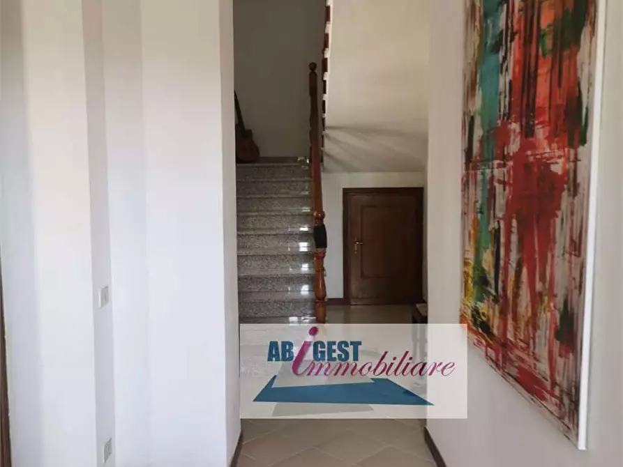 Immagine 6 di Porzione di casa in vendita  a Frosinone