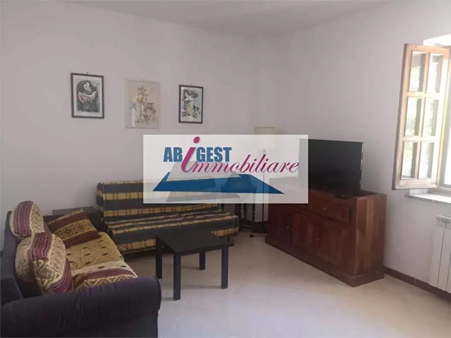 Immagine 9 di Porzione di casa in vendita  a Frosinone