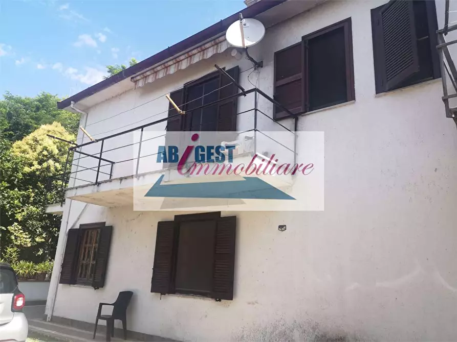 Immagine 3 di Porzione di casa in vendita  a Frosinone