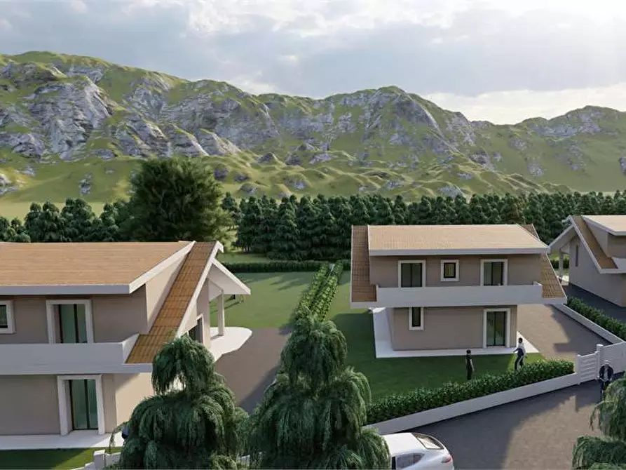 Immagine 5 di Villa in vendita  a Torrice