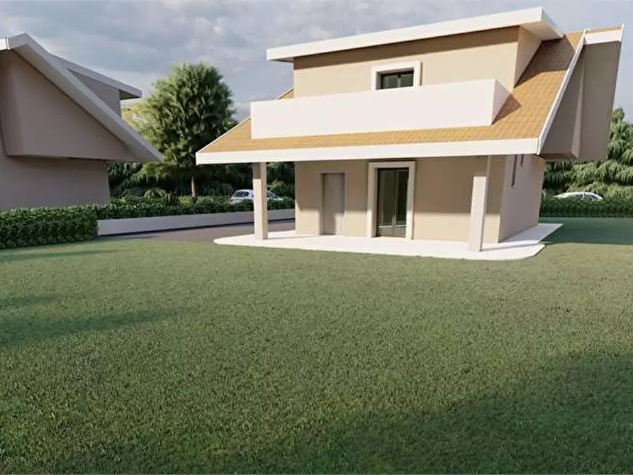 Immagine 8 di Villa in vendita  a Torrice