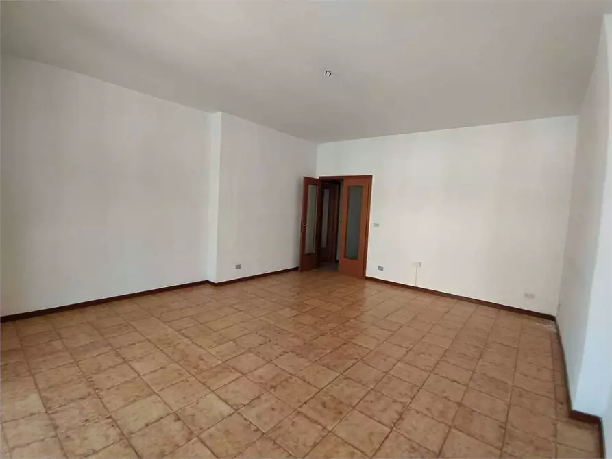 Immagine 3 di Appartamento in vendita  a Ceccano