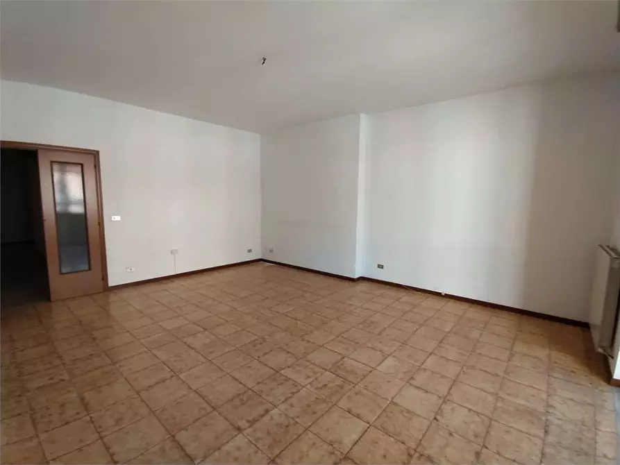 Immagine 11 di Appartamento in vendita  a Ceccano