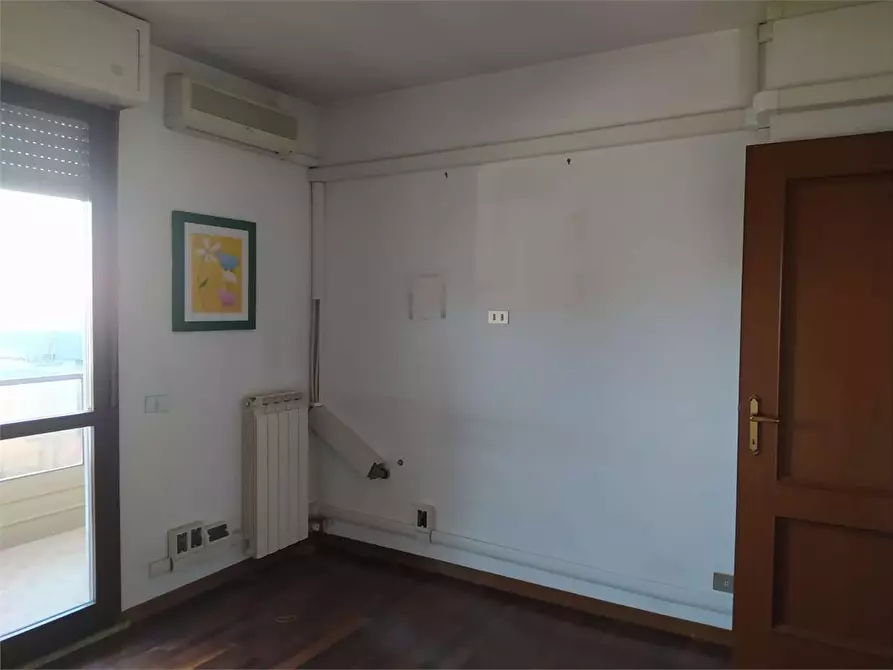 Immagine 3 di Ufficio in affitto  a Frosinone