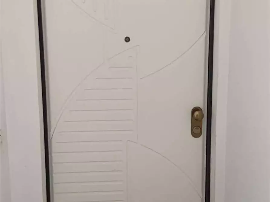 Immagine 10 di Appartamento in vendita  a Frosinone