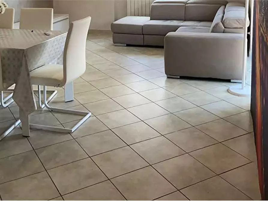 Immagine 15 di Appartamento in vendita  a Frosinone