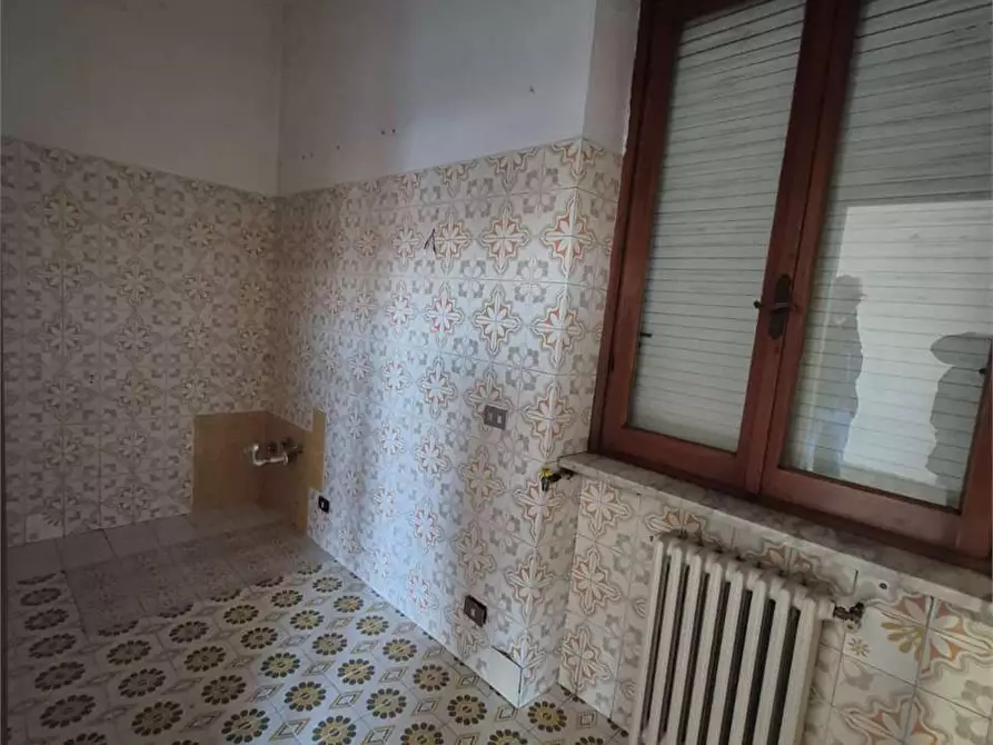 Immagine 8 di Ufficio in affitto  a Frosinone