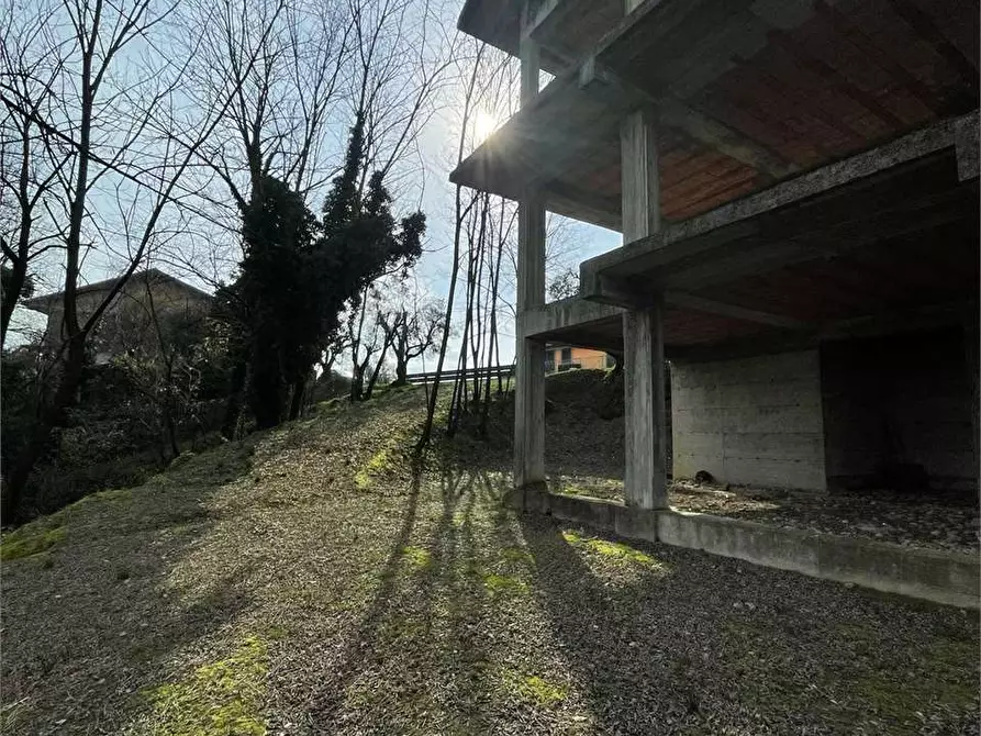 Immagine 26 di Villa in vendita  in Via Forcella 80 a Torrice