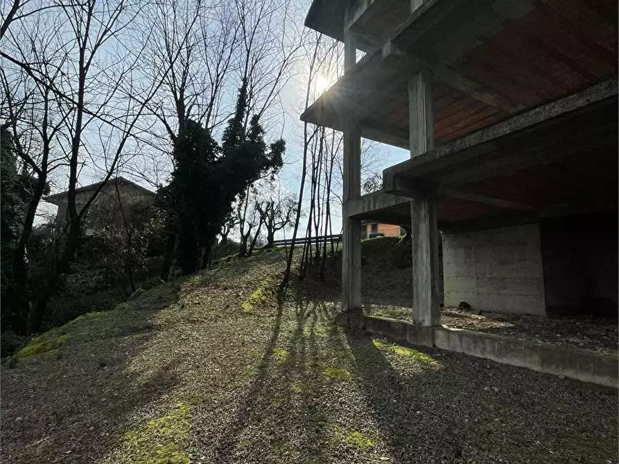 Immagine 27 di Villa in vendita  in Via Forcella 80 a Torrice