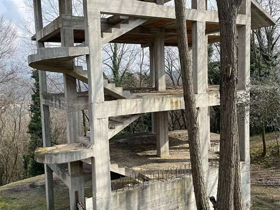 Immagine 28 di Villa in vendita  in Via Forcella 80 a Torrice