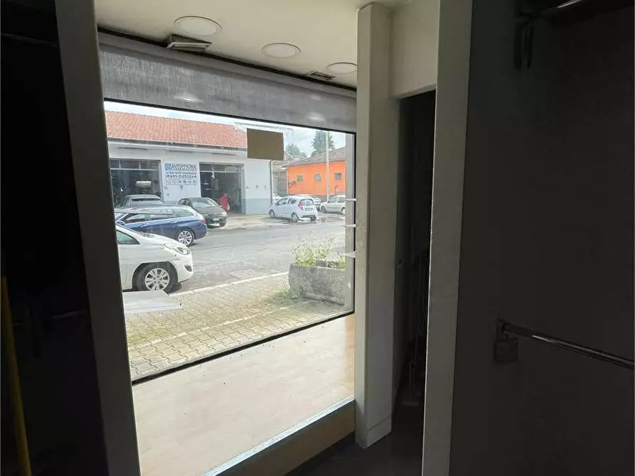Immagine 11 di Negozio in affitto  a Frosinone