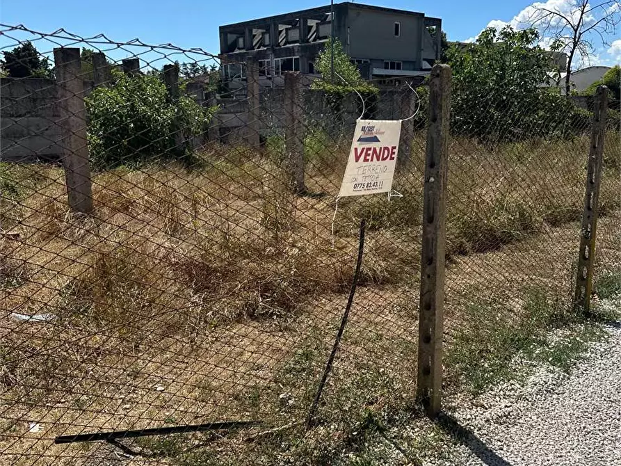 Immagine 5 di Terreno agricolo in vendita  a Frosinone