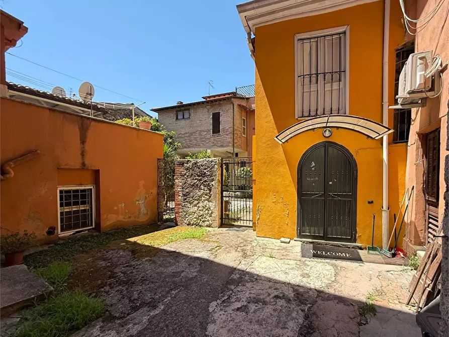 Immagine 1 di Appartamento in affitto  a Frosinone