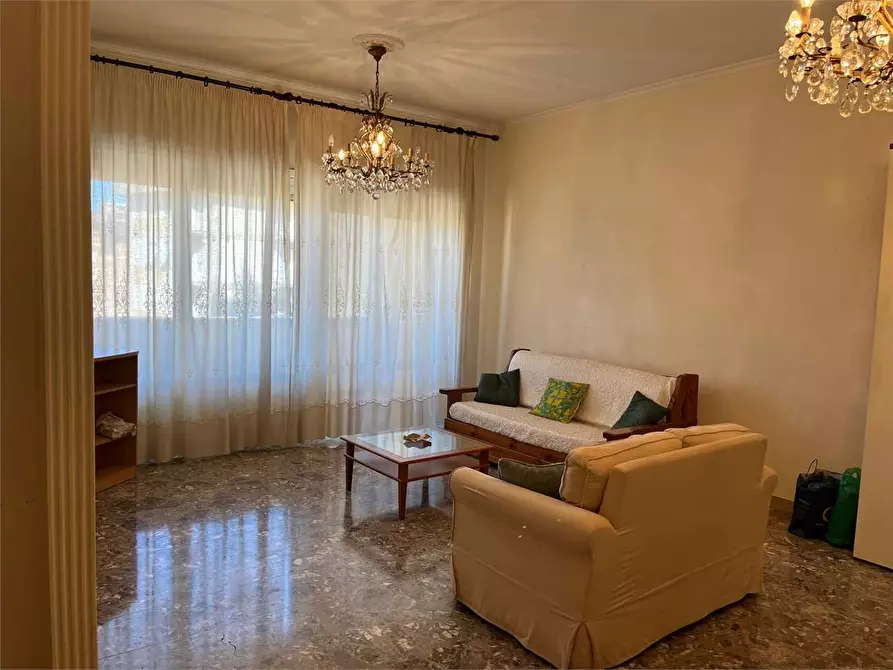 Immagine 1 di Stanza singola in affitto  a Frosinone