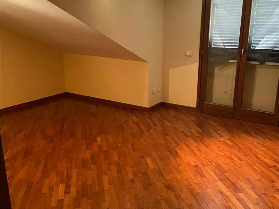 Immagine 12 di Casa bifamiliare in vendita  a Frosinone